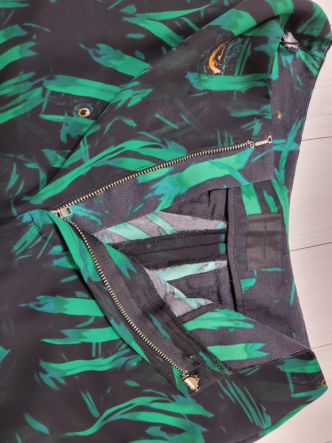 톰그레이 하운드 수입한 시스루 실키  패턴 바지 44-55 상품이미지5