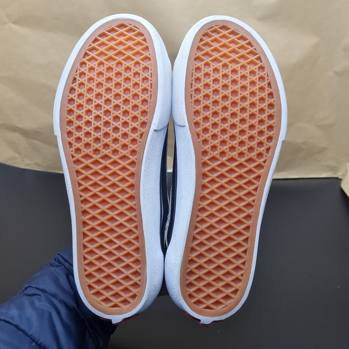 반스 리퍼 스니커즈 220 상품이미지3