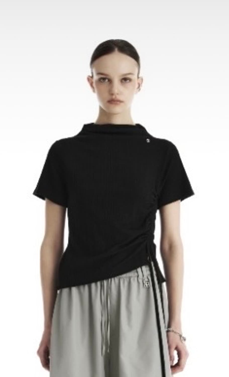 트리밍버드 STRING RIBBED MOCK NECK T-SHIRT 상품이미지1