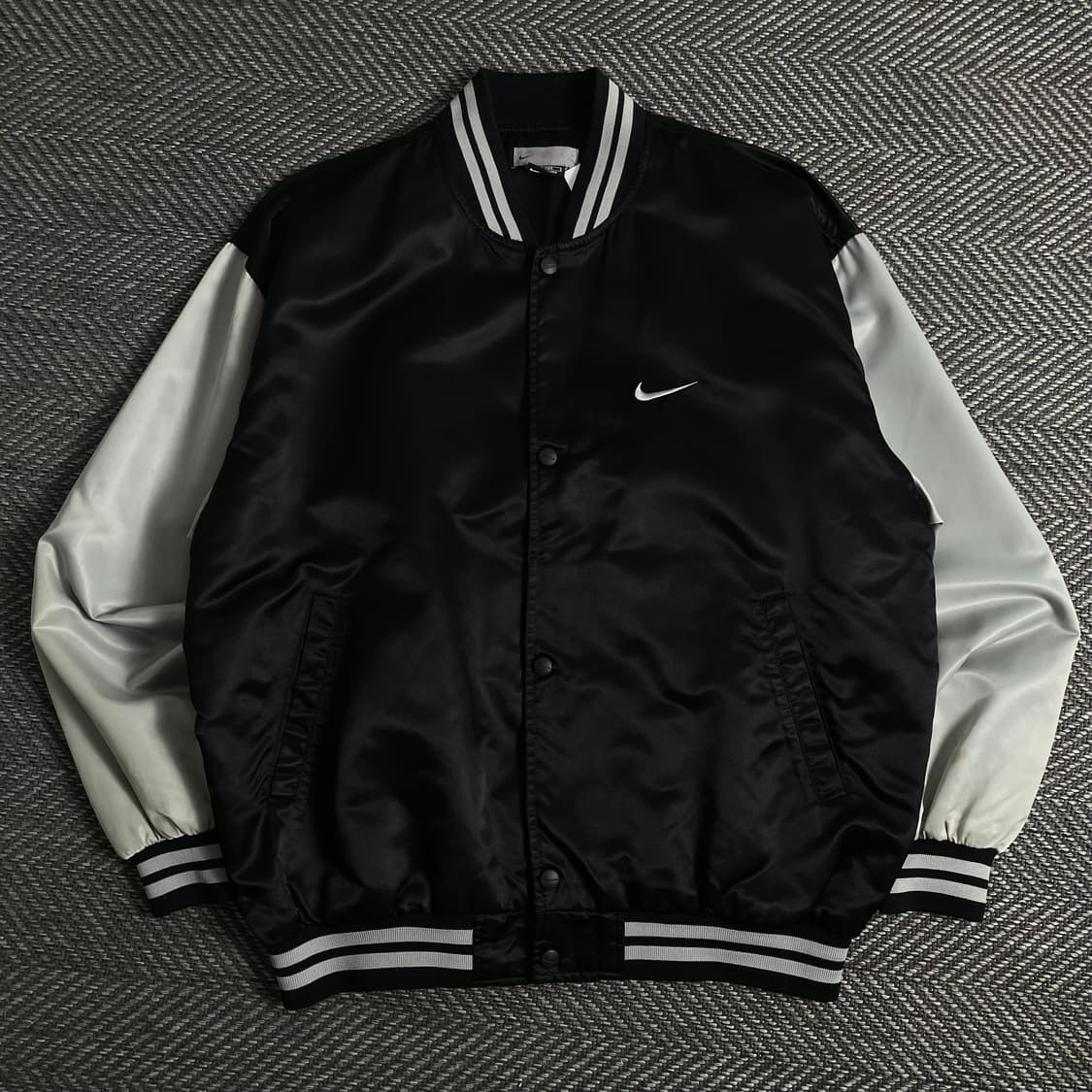 00s 나이키 올드스쿨 박시핏 사틴 자켓o 3850 상품이미지1