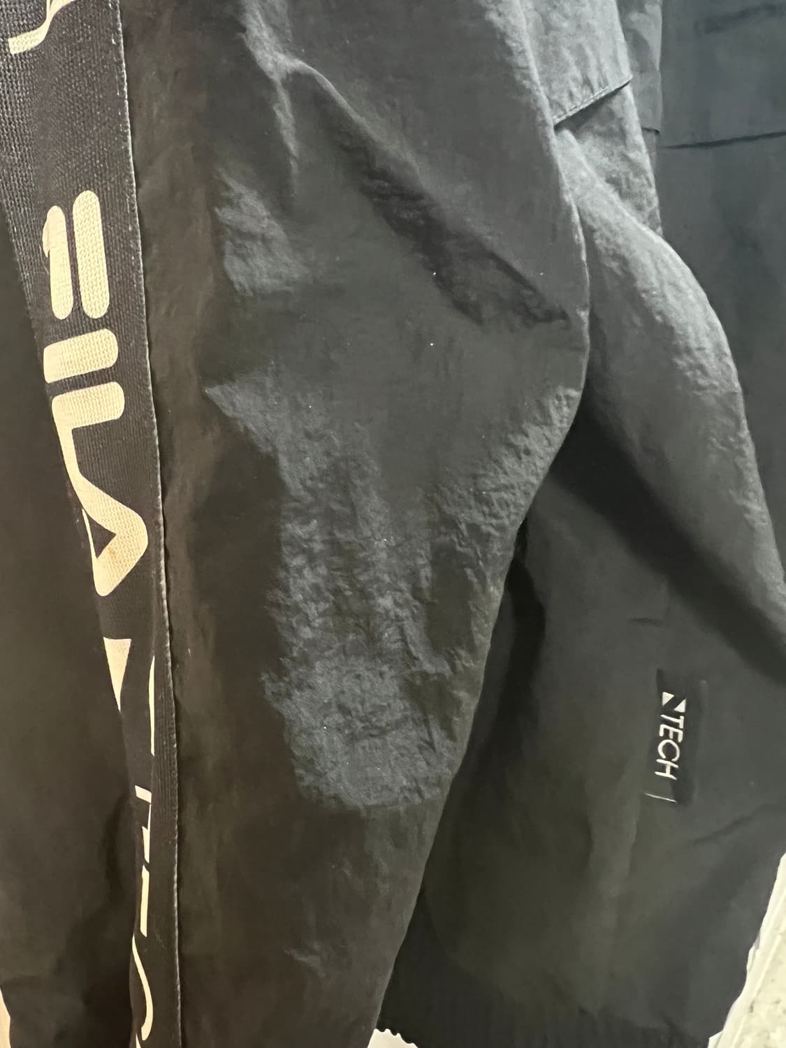 [XL] FILA 필라 테크 바람막이 점퍼 상품이미지5