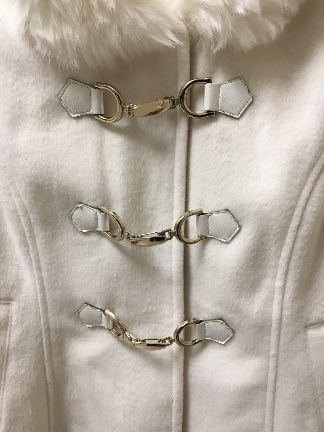 세실맥비 숏코트 화이트 상품이미지2