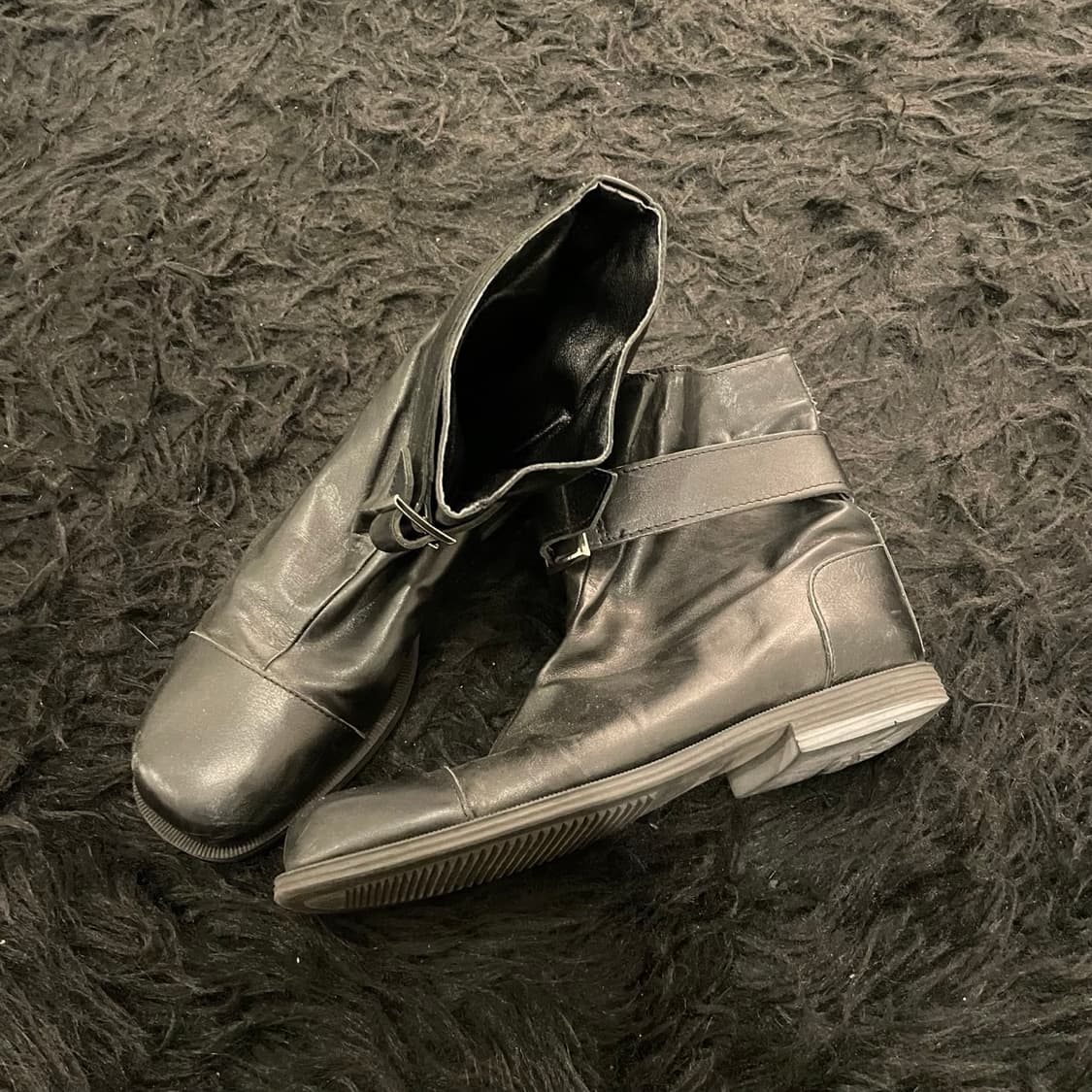 꼼데가르송 스퀘어 토 부츠 (23) 상품이미지2