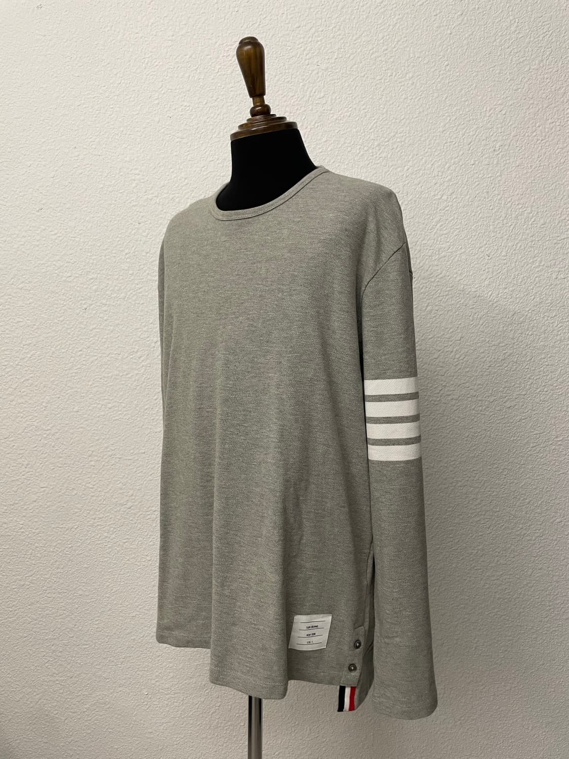 톰브라운 라운드 티셔츠 사이즈 5 상품이미지2