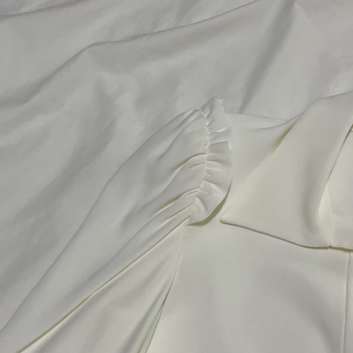 새상품 ) 서쿠키 오슈 블라우스 S 상품이미지7