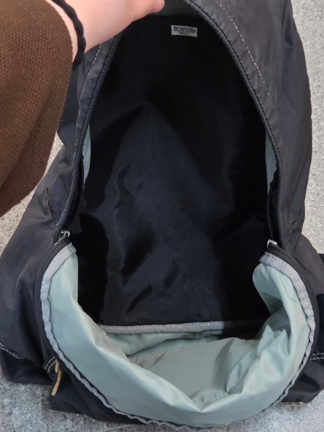 Porter 포터 블랙스티치 백팩 상품이미지6