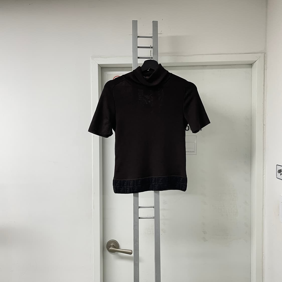 펜디 주카 로고 목폴라 니트 40(W) 상품이미지1