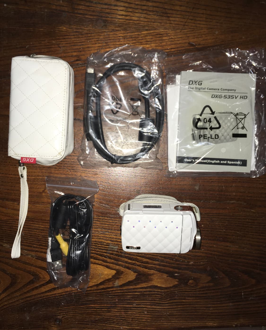 DXG 535V 화이트 캠코더 풀박 작례 o 상품이미지6