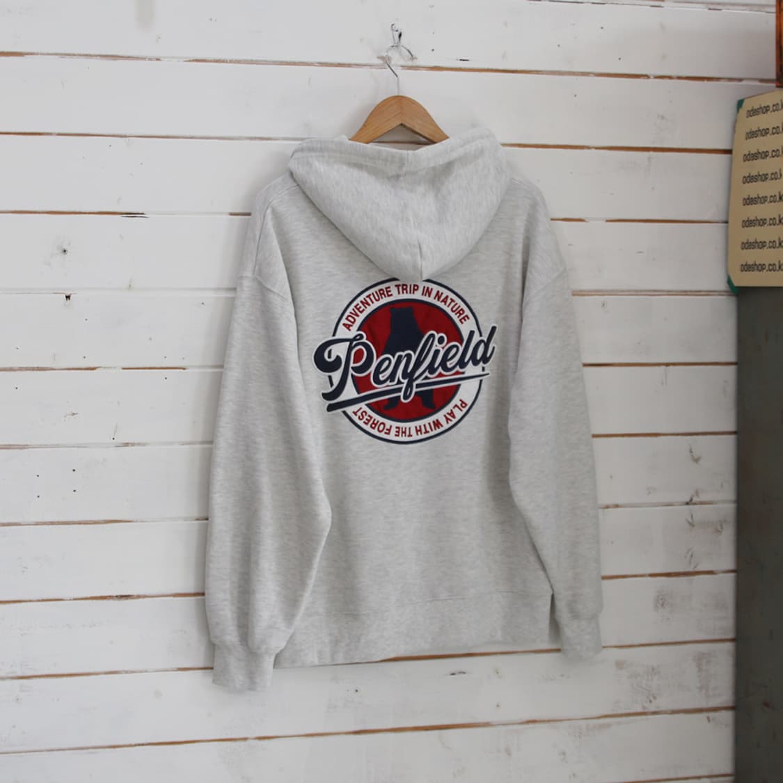 (착용컷) Penfield 자수 후드 티셔츠 (남성용 105) 상품이미지2