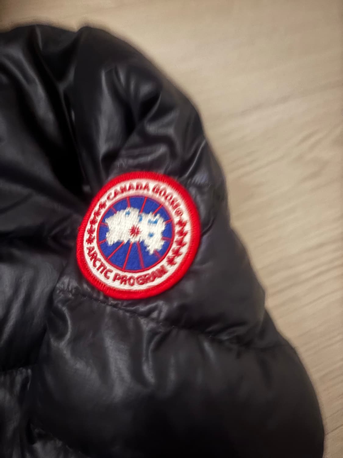 캐나다구스 경량패딩 상품이미지2