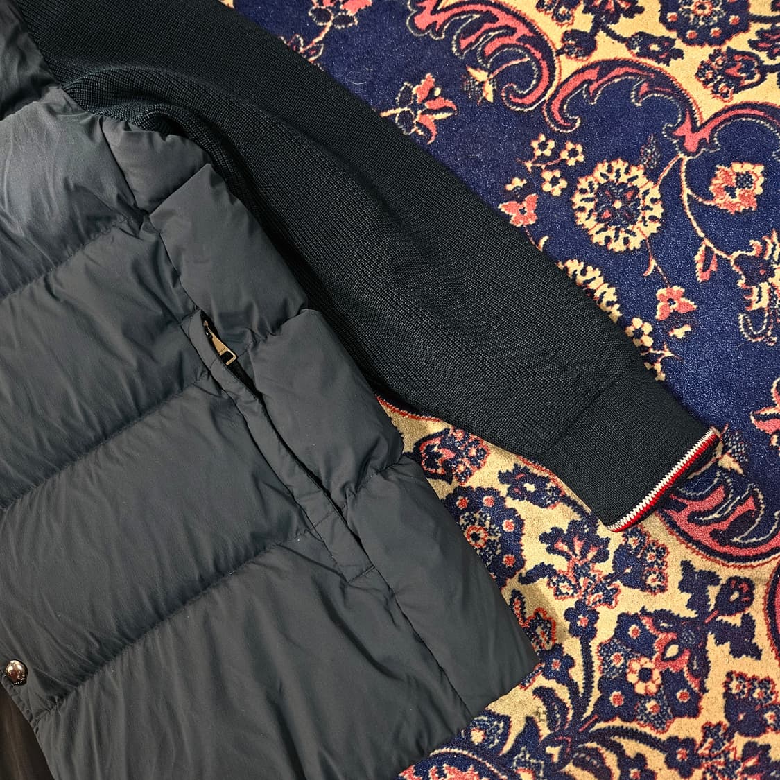 타미힐피거 구스다운 니트 레이어드 패딩 점퍼
M size 상품이미지3