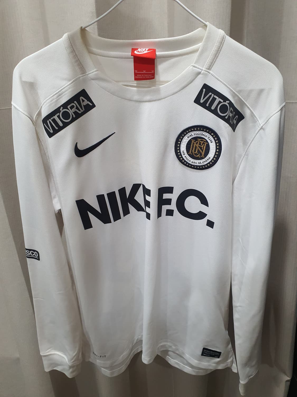 나이키 빅토리아 fc트레이닝탑 상품이미지3