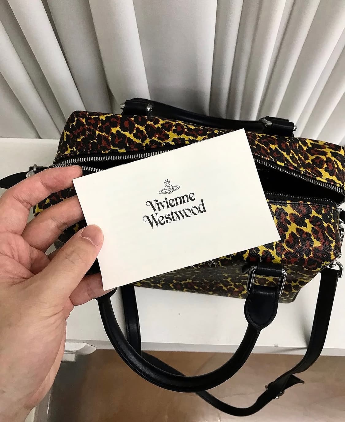 비비안웨스트우드 레오파드 투웨이백 가방 상품이미지9