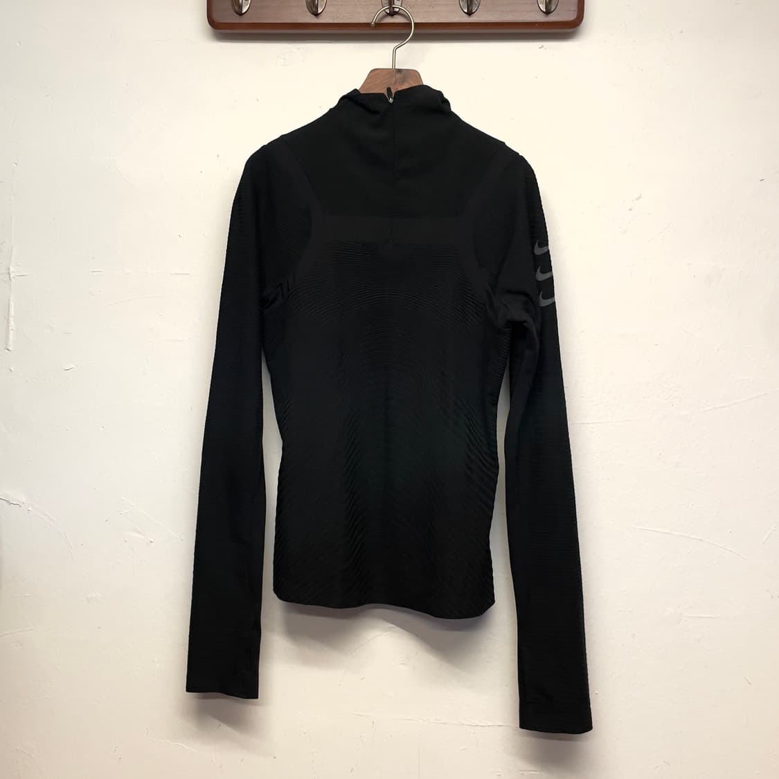 나이키 (우먼) 러닝 써마핏 adv 블랙 후디   상품이미지1