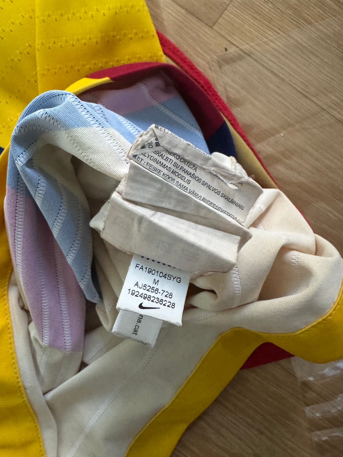 나이키 바르셀로나 어센틱 19-20 유니폼 반팔나이키 바르셀로나 어센틱  상품이미지8