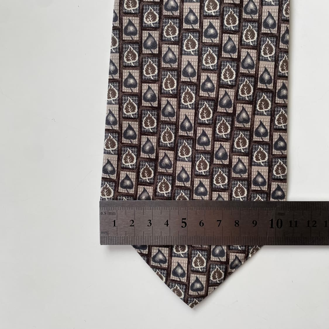 발렌티노(Valentino Garavani) 심플로고 정품 명품넥타이 상품이미지9