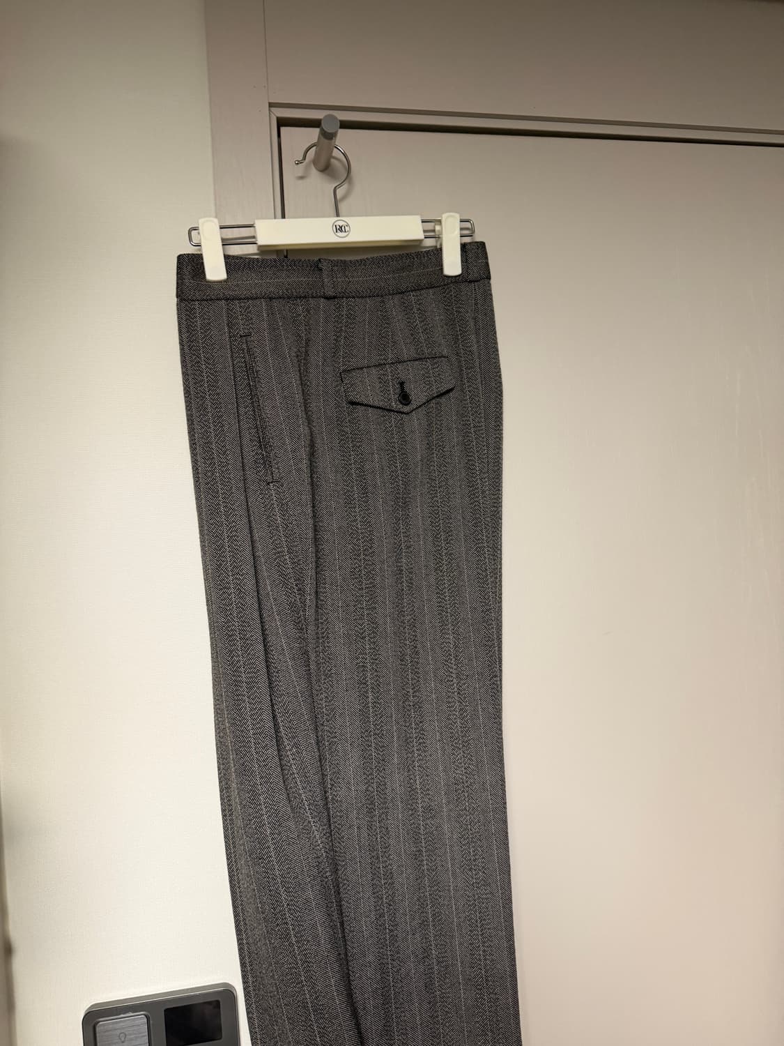 렉토 24FW 브로큰 헤링본 더블 자켓,팬츠 상품이미지3