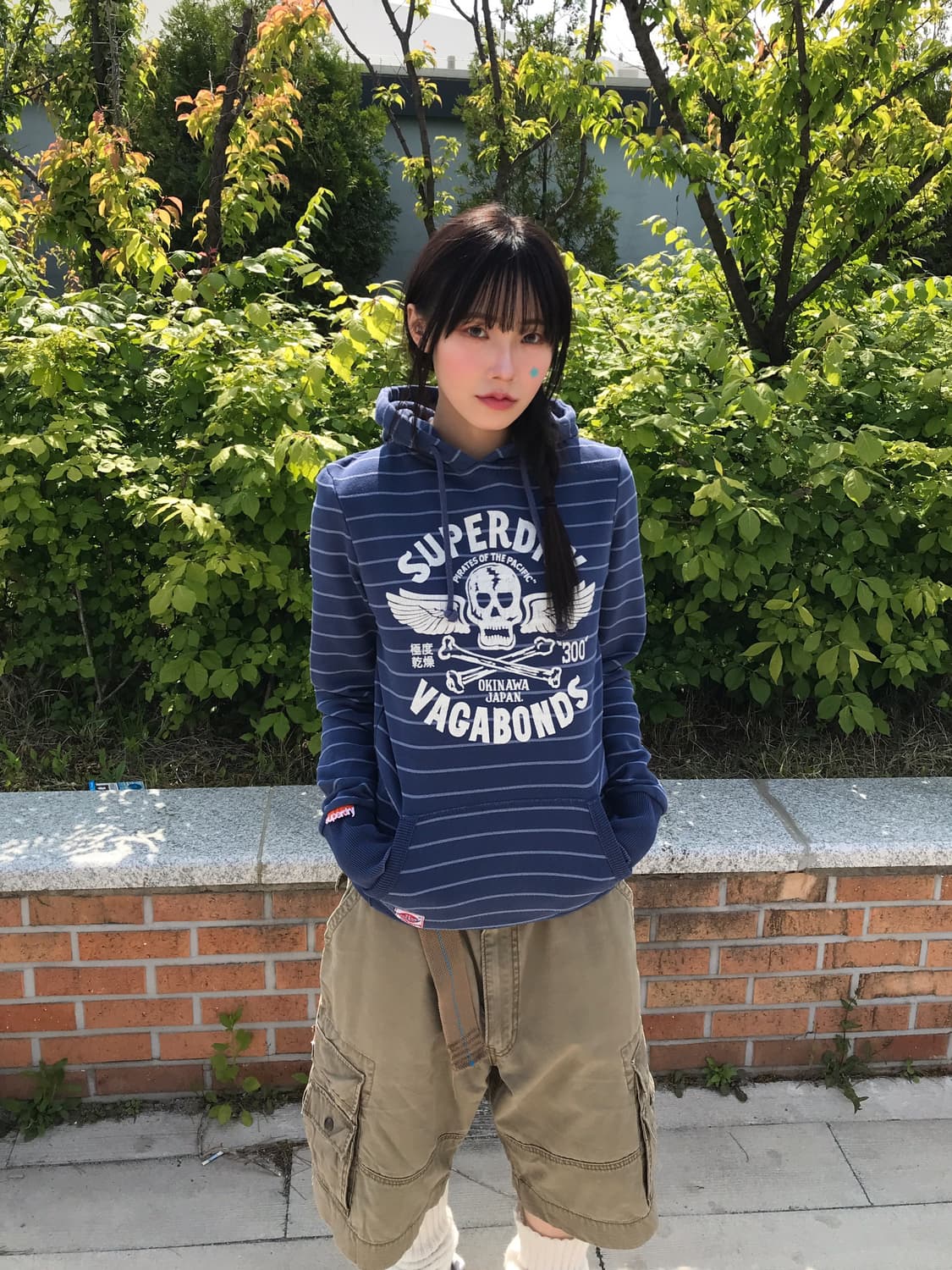 Superdry Blue Graphic Hoodie 상품이미지3
