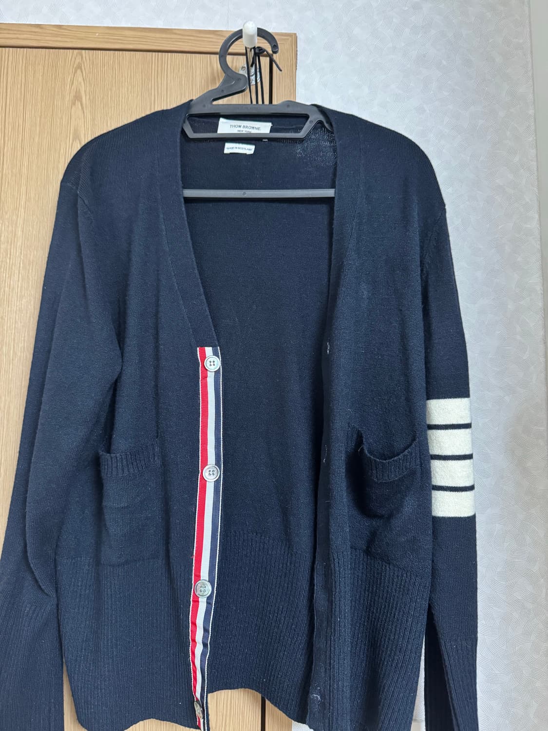 톰브라운 남성 네이비 가디건 상품이미지1