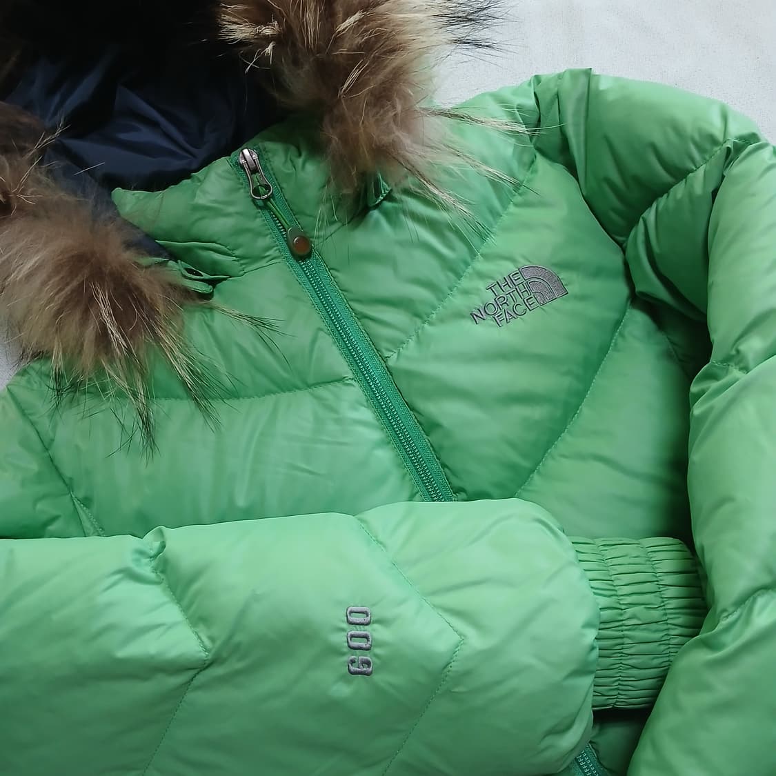 TNF 노스페이스 우먼 구스다운 패딩 자켓 퍼 상품이미지3