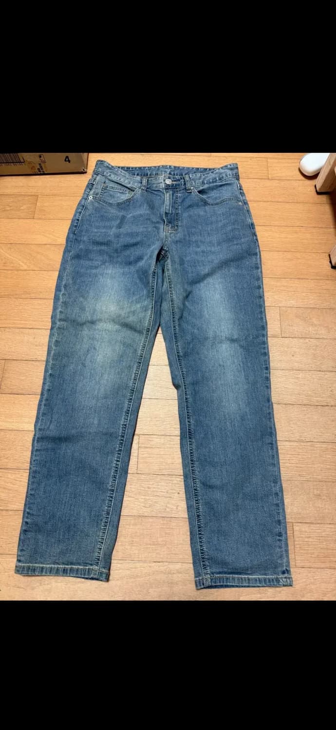 스파오 테이퍼드 청바지 상품이미지1