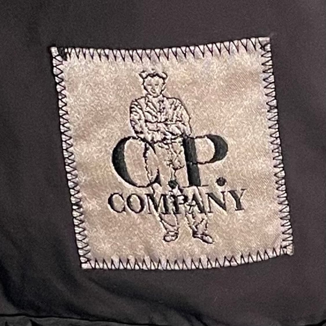 시피컴퍼니 렌즈 하이넥 바람막이 자켓 (on.139)   상품이미지8