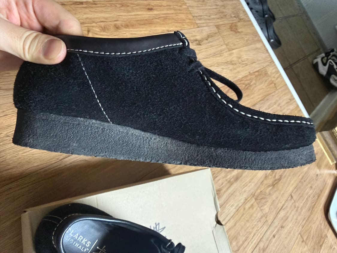 클락스X스투시 왈라비 블랙 스웨이드 상품이미지4