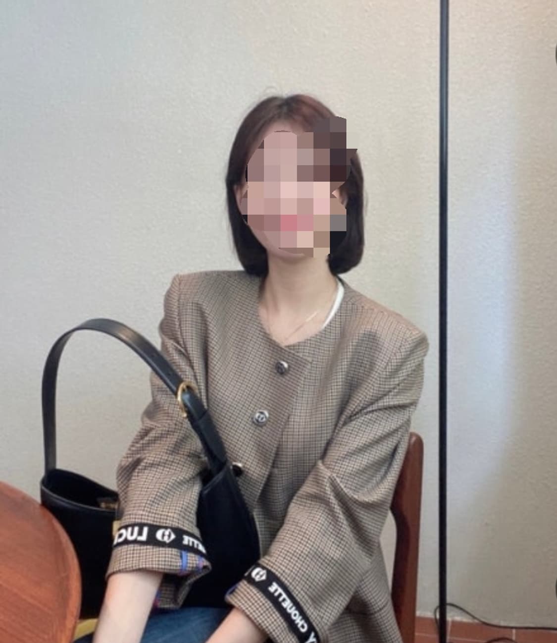 럭키슈에뜨 체크 패턴 라운드넥 자켓 상품이미지1