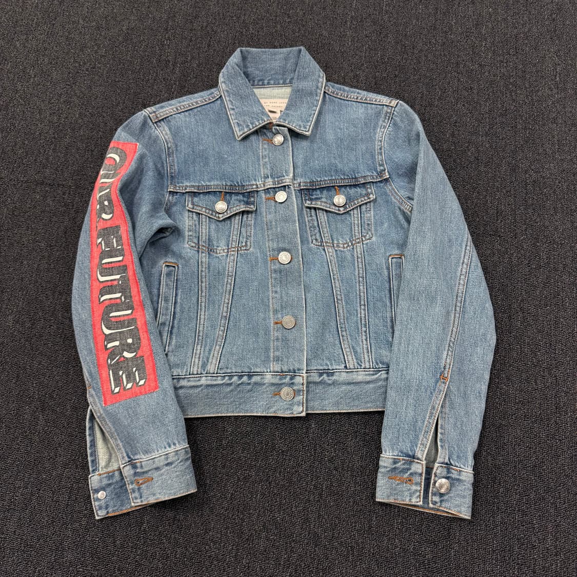 마크 바이 마크제이콥스 아이콘 데님 자켓 상품이미지1