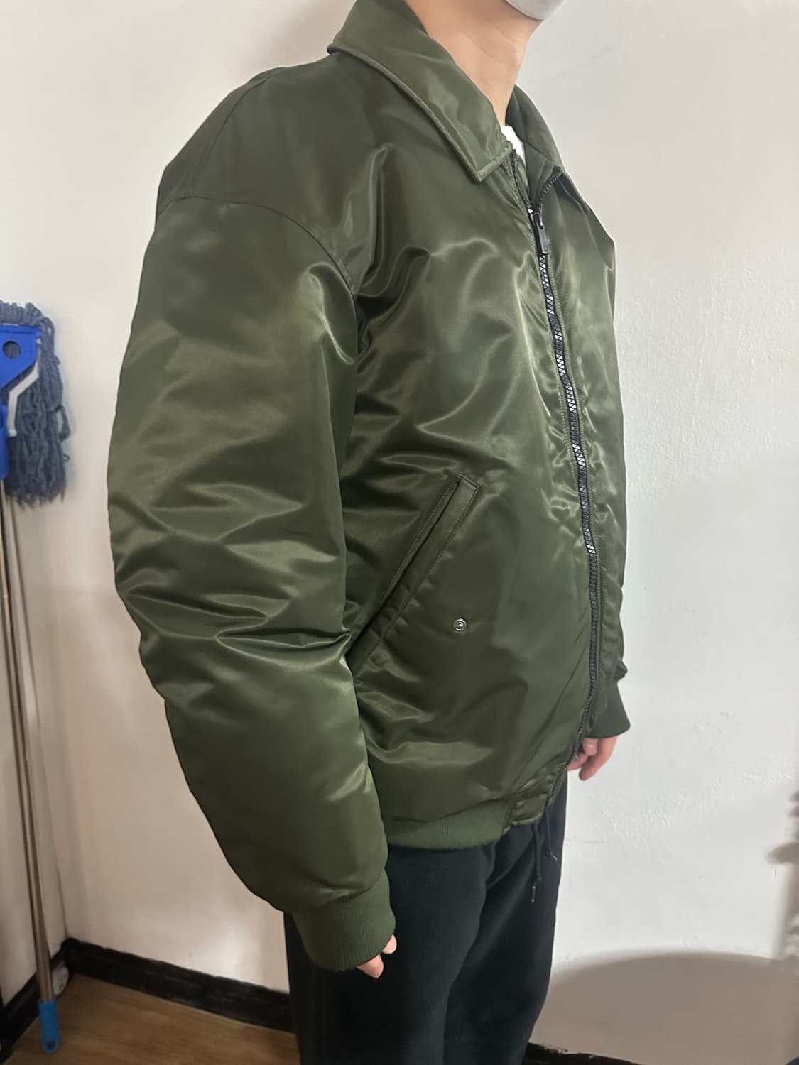 질샌더 유니클로 MA-1 봄퍼 블루종 점퍼 카키 XL  상품이미지5