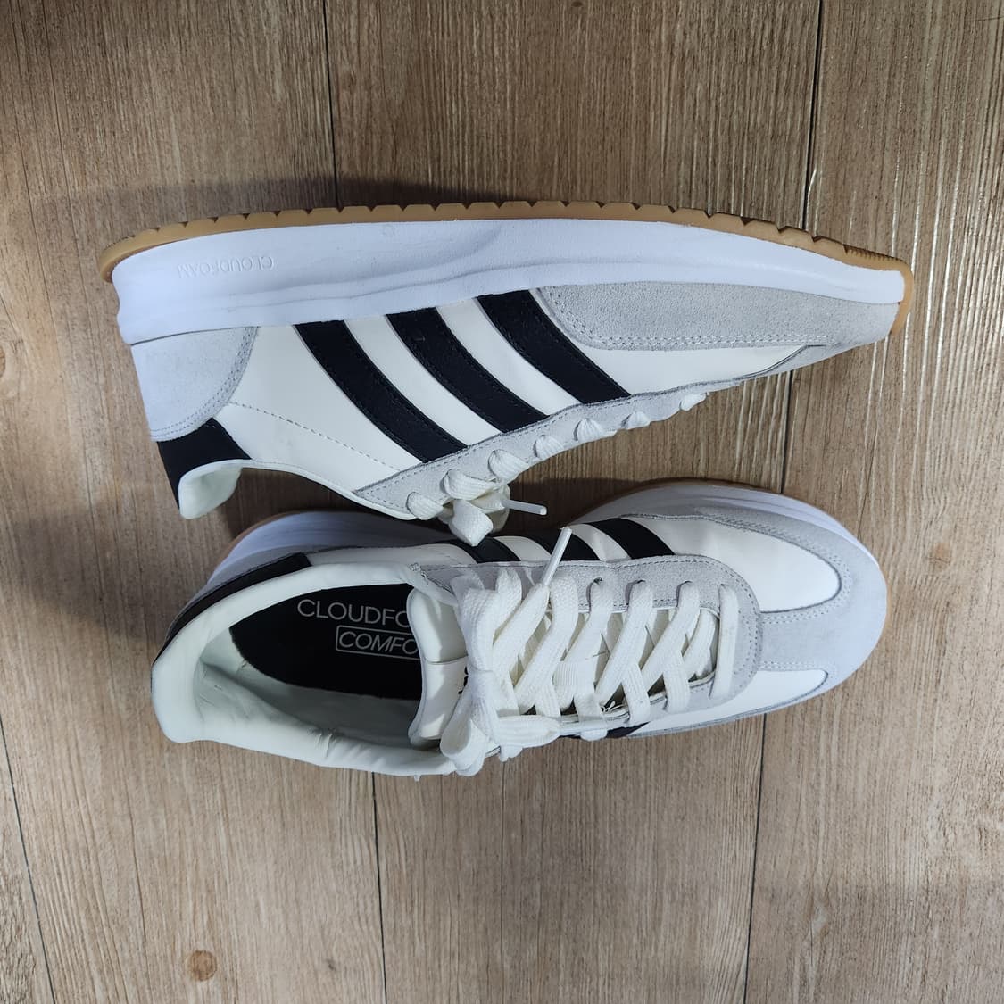 아디다스 런70S 2.0 운동화 265 상품이미지3