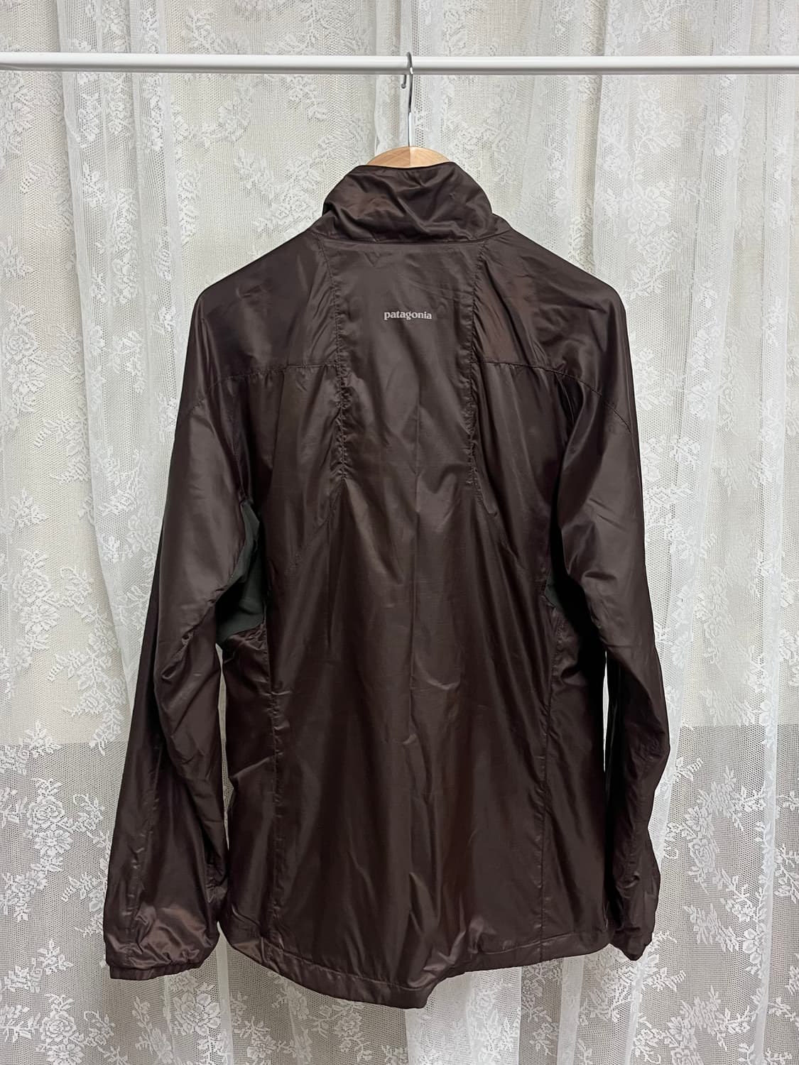 M) 파타고니아 빈티지 여성 바람막이 브라운 상품이미지2