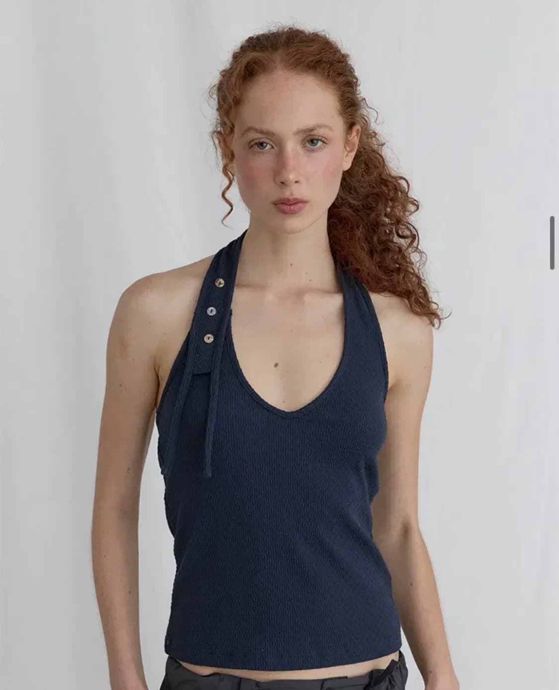 오데스 홀터넥 나시 상품이미지2