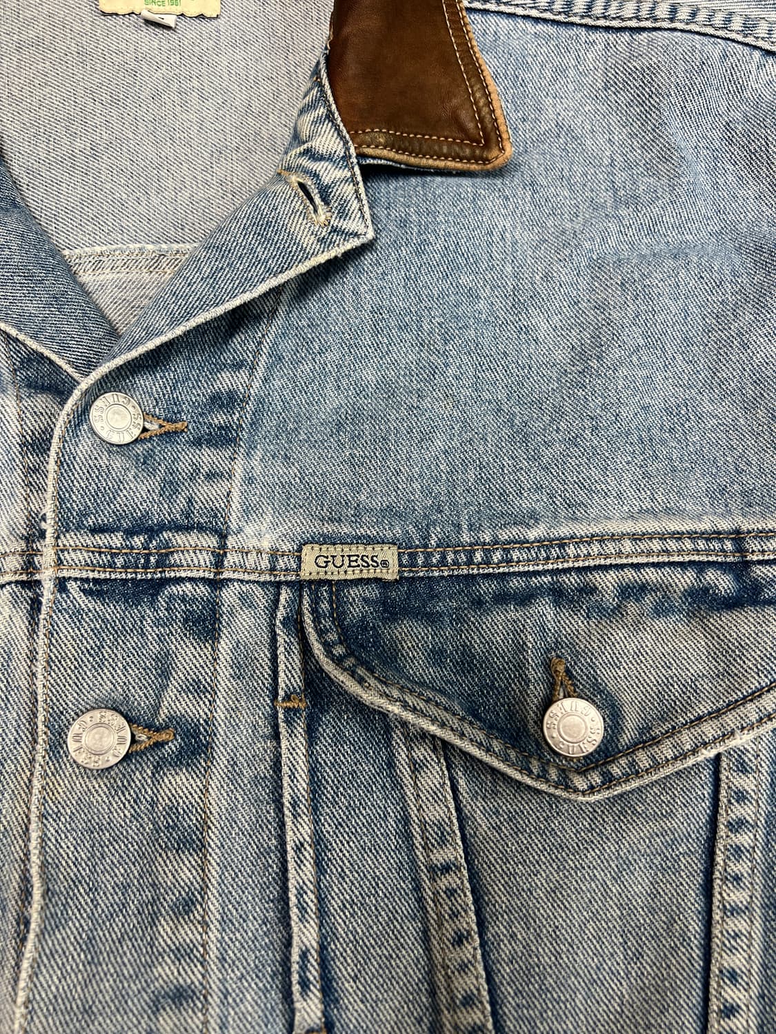 [S] GUESS 게스 빈티지 USA 연청 데님 자켓 상품이미지4