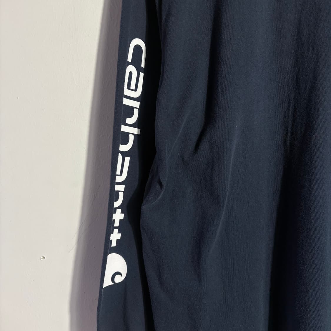 칼하트 네이비 무지 긴팔 티셔츠 (무료배송) 상품이미지4