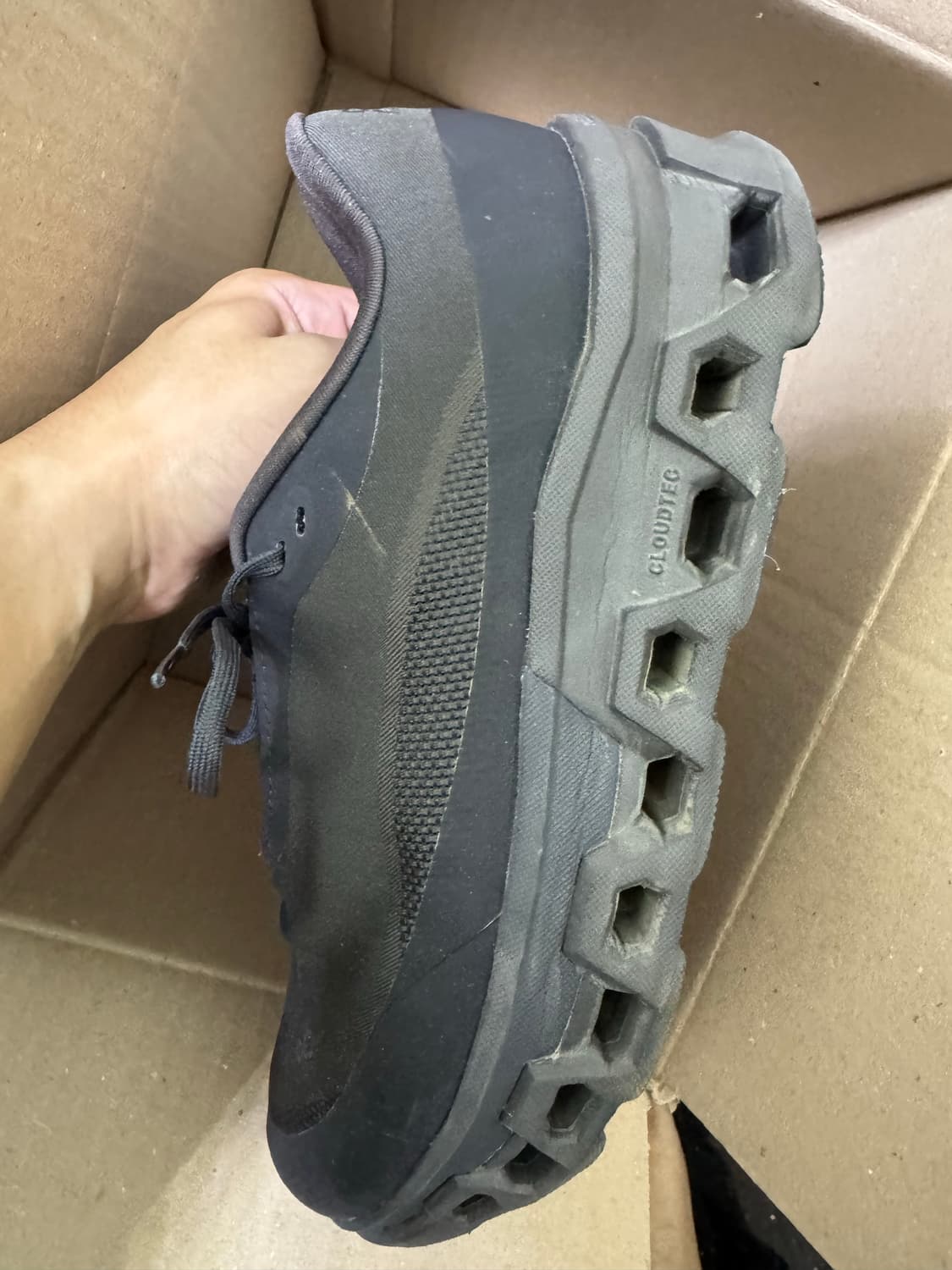 265) 파프 온러닝 클라우드몬스터2 쏜브라운 상품이미지3