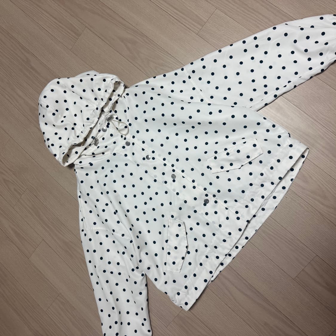 빈티지 아이보리 도트 후드 바람막이 모리걸 상품이미지2
