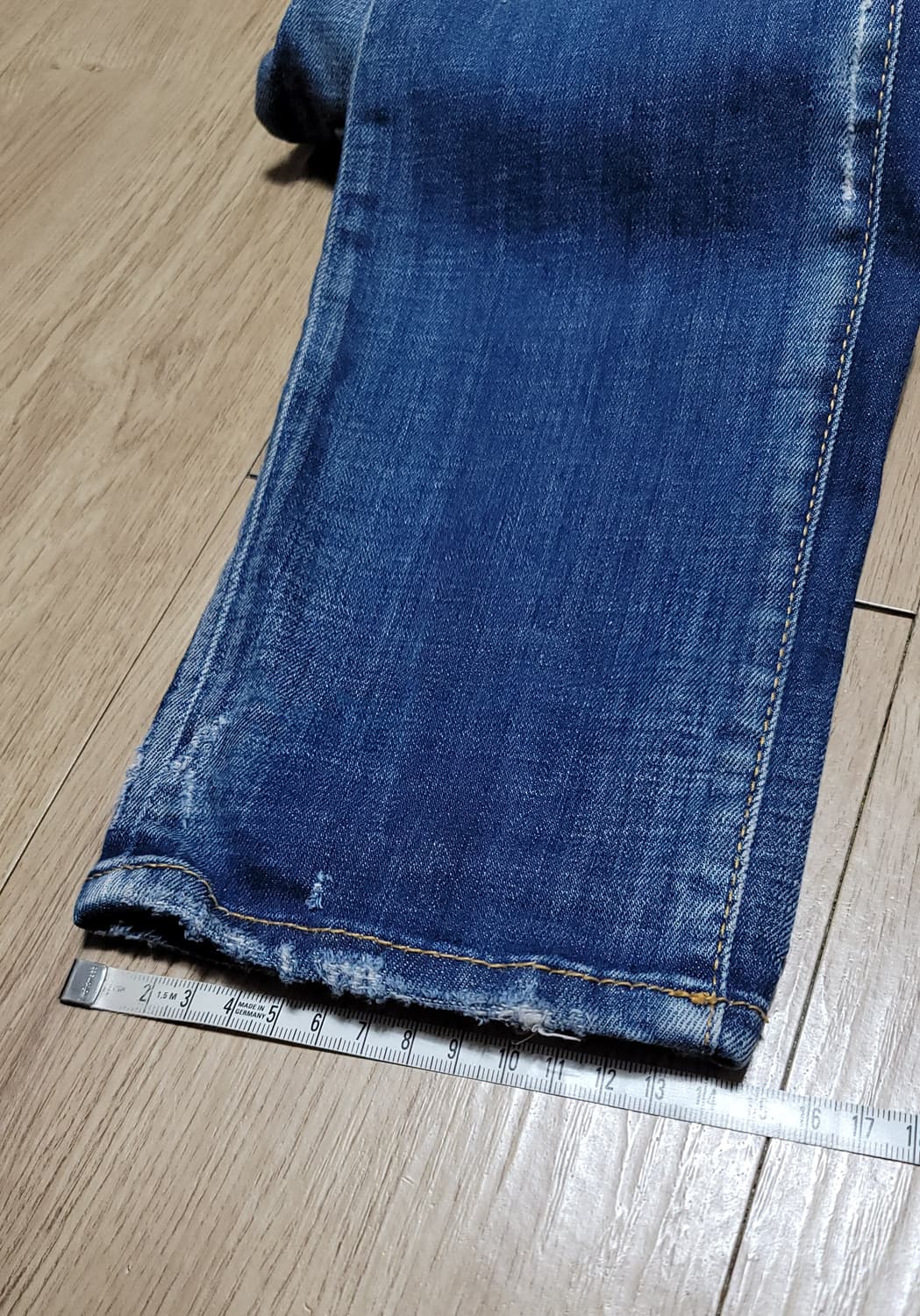 디스퀘어드 S74LB0417 슬림 워싱 데님 청바지 EU46 상품이미지7