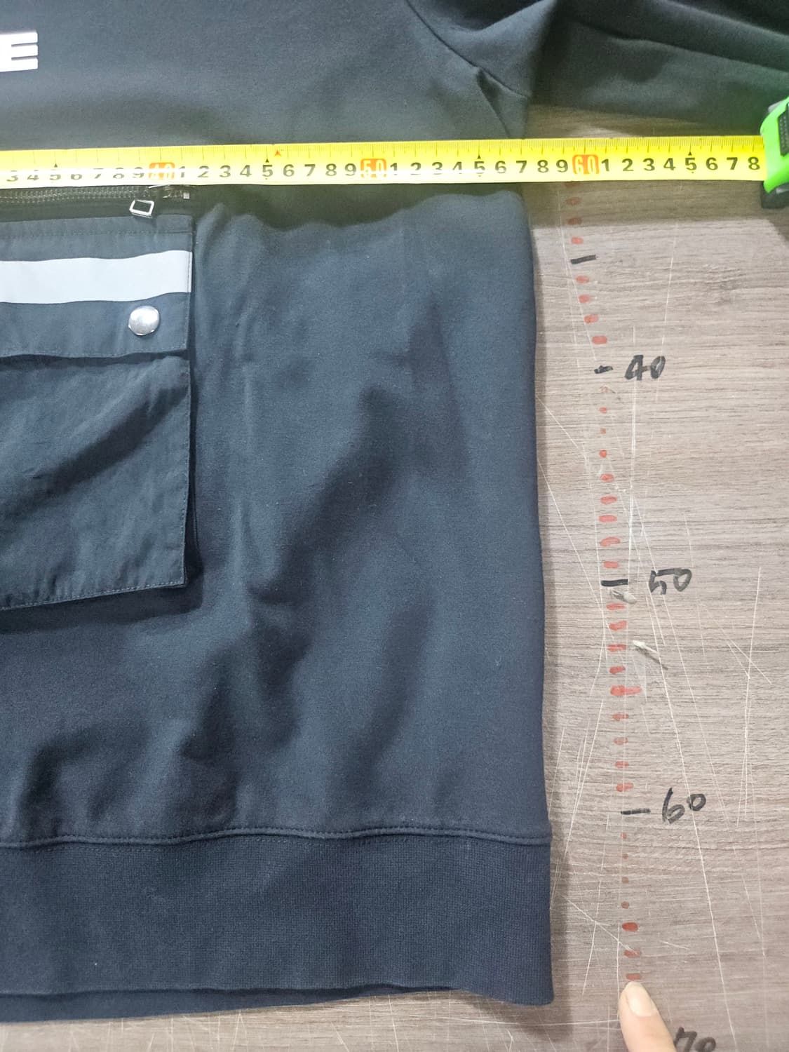 나이키 NSW 시티 메이드 스포츠 리플렉티브 크루넥 맨투맨 L 상품이미지5