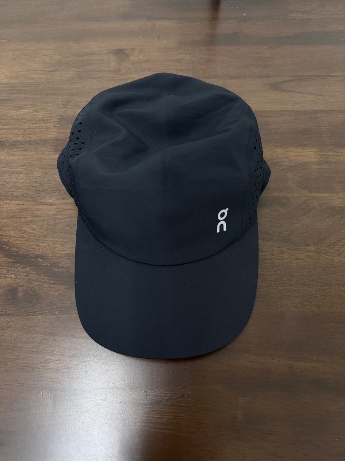 온 러닝 라이트웨이트 볼캡 상품이미지1