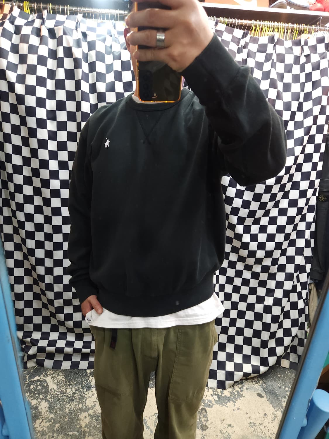 폴로 랄프로렌 블랙 맨투맨

 상품이미지9