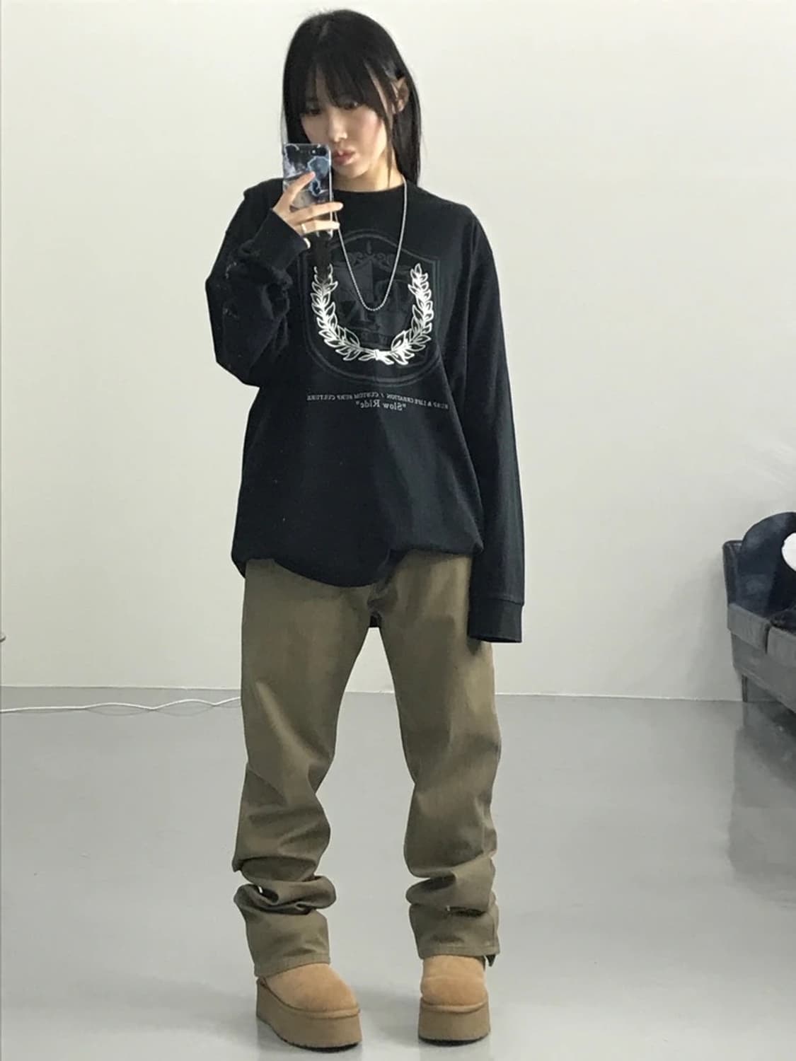 RUSS.K Vintage Shield Graphic Longsleeve 상품이미지1