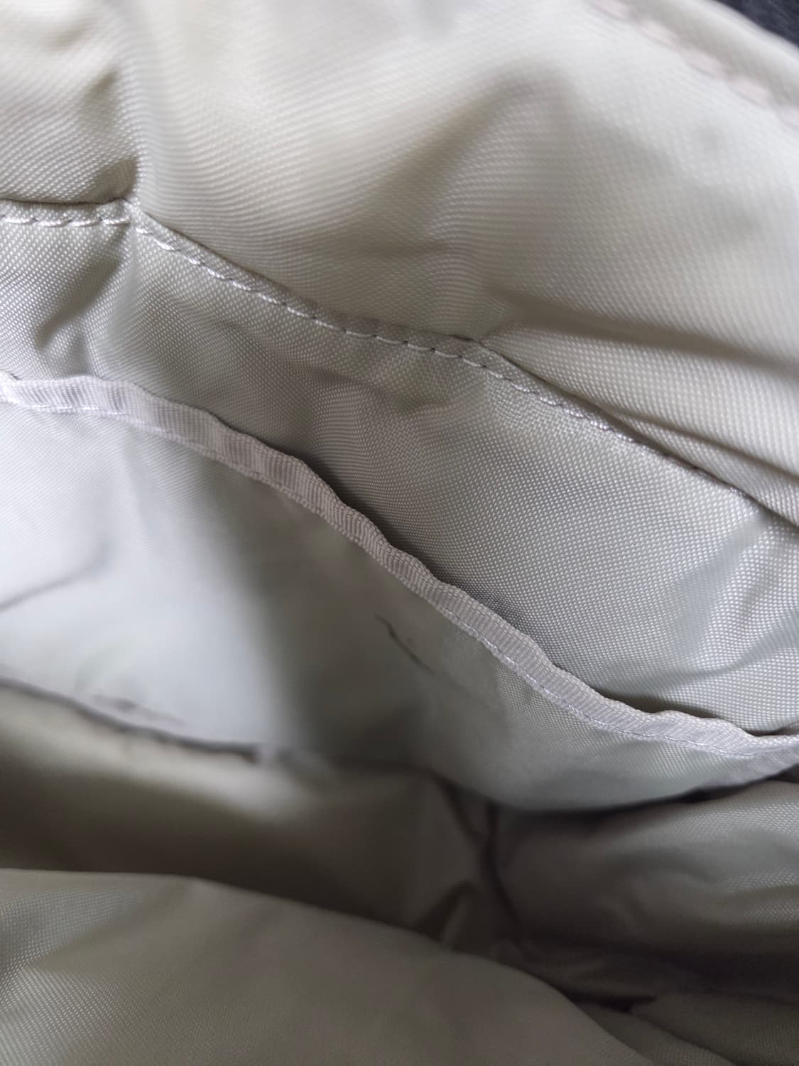 필라 패딩백 상품이미지3