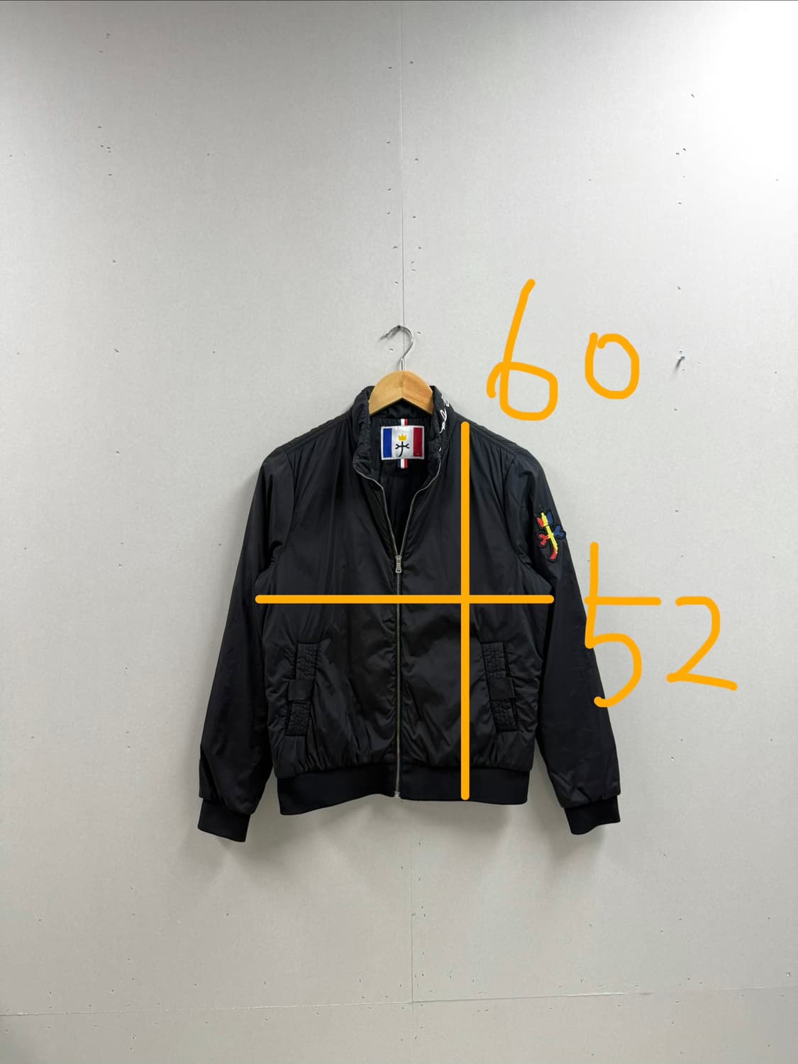 여성 95 / 까스텔바작 숏 봄버 점퍼 블랙 상품이미지2