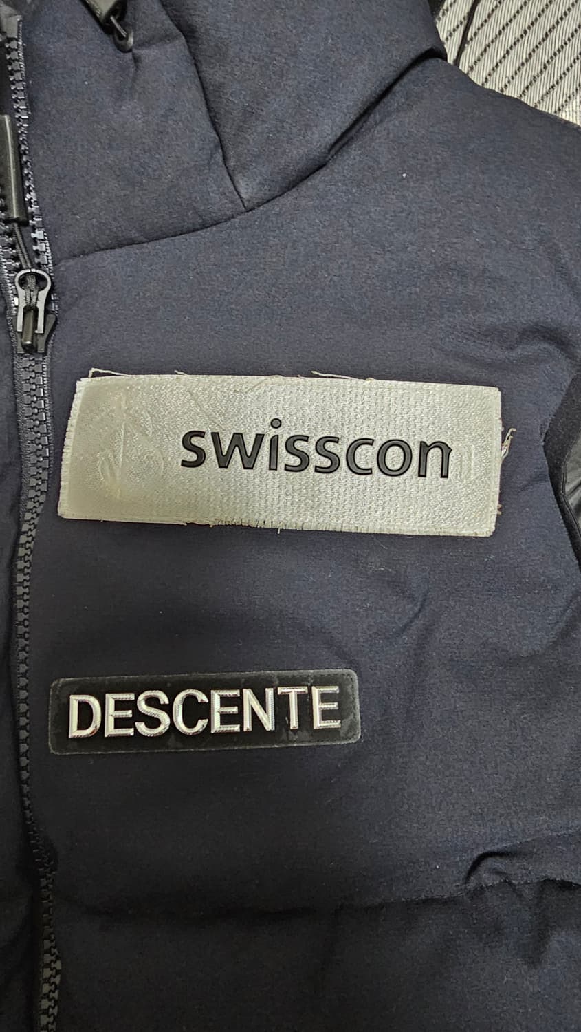 데상트 패딩조끼100호  상품이미지3