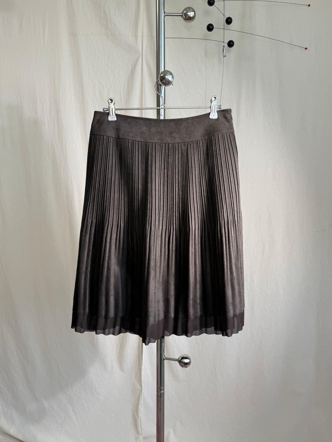 reflect 플리츠 미디 스커트 상품이미지1