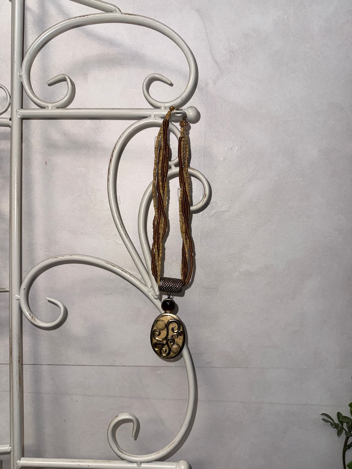 Ivory ethnic pendant beads necklace 상품이미지5