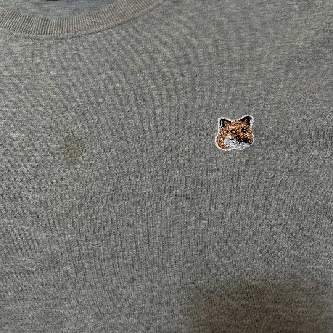 메종키츠네 폭스 헤드 자수로고 그레이 맨투맨 XL/105 상품이미지6