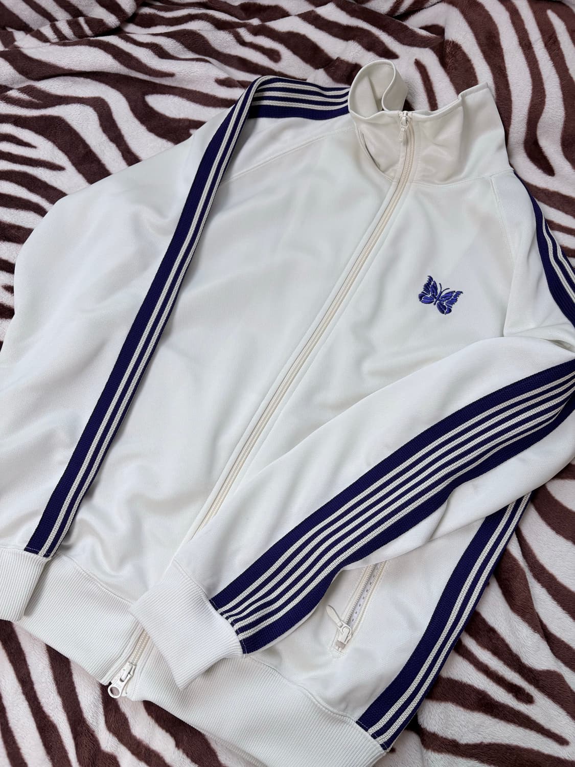 니들스 트랙 자켓 폴리 스무스 아이스 화이트 상품이미지3