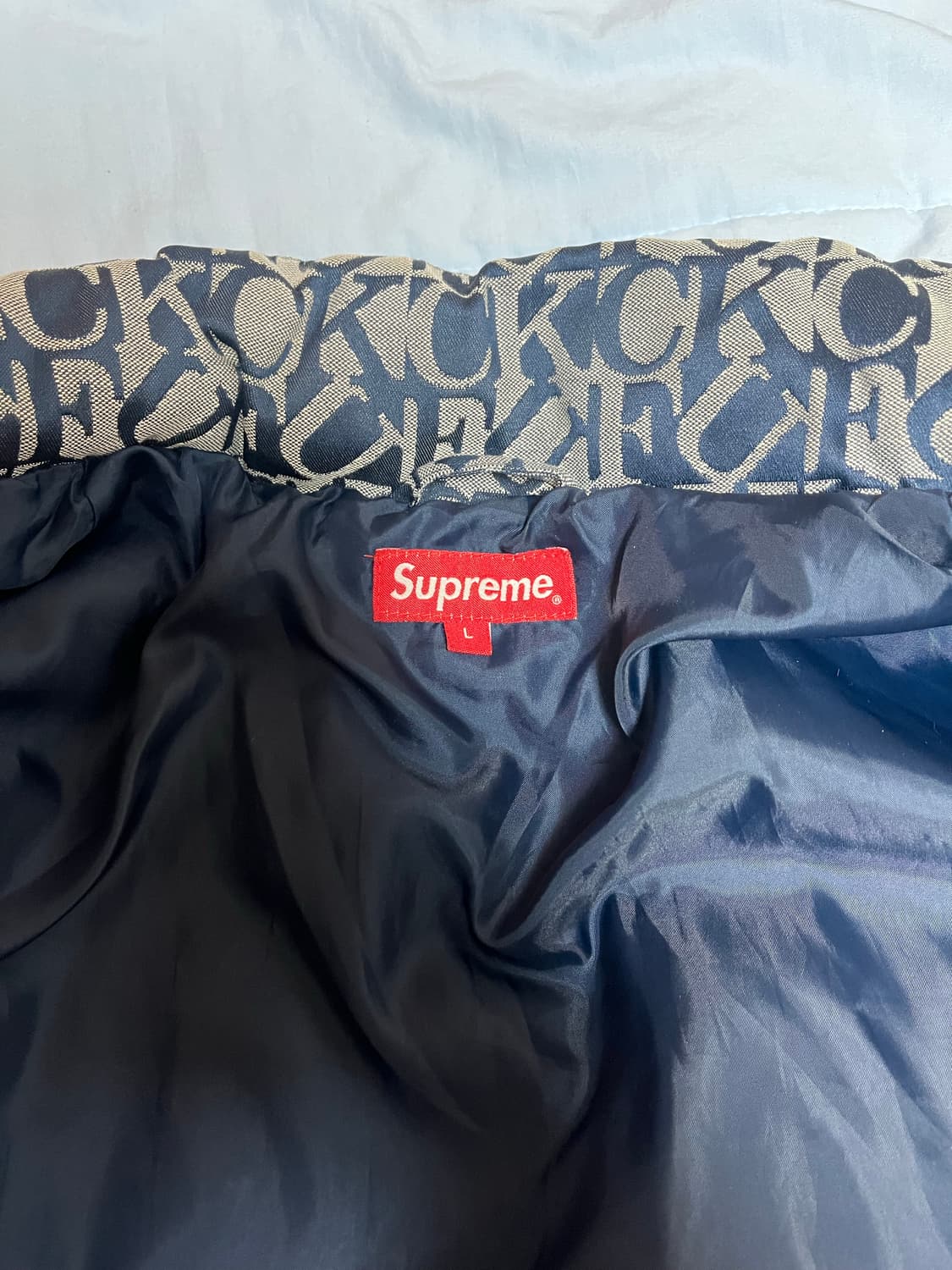슈프림 fuck 로고 패딩 L사이즈 상품이미지2